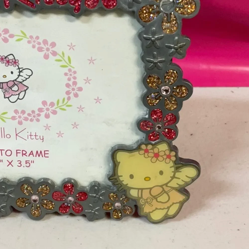 Sanrio Hello Kitty Metal Floral Picture Frame - New